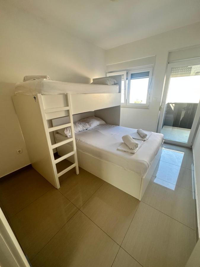 Villa Tina Novalja Bagian luar foto