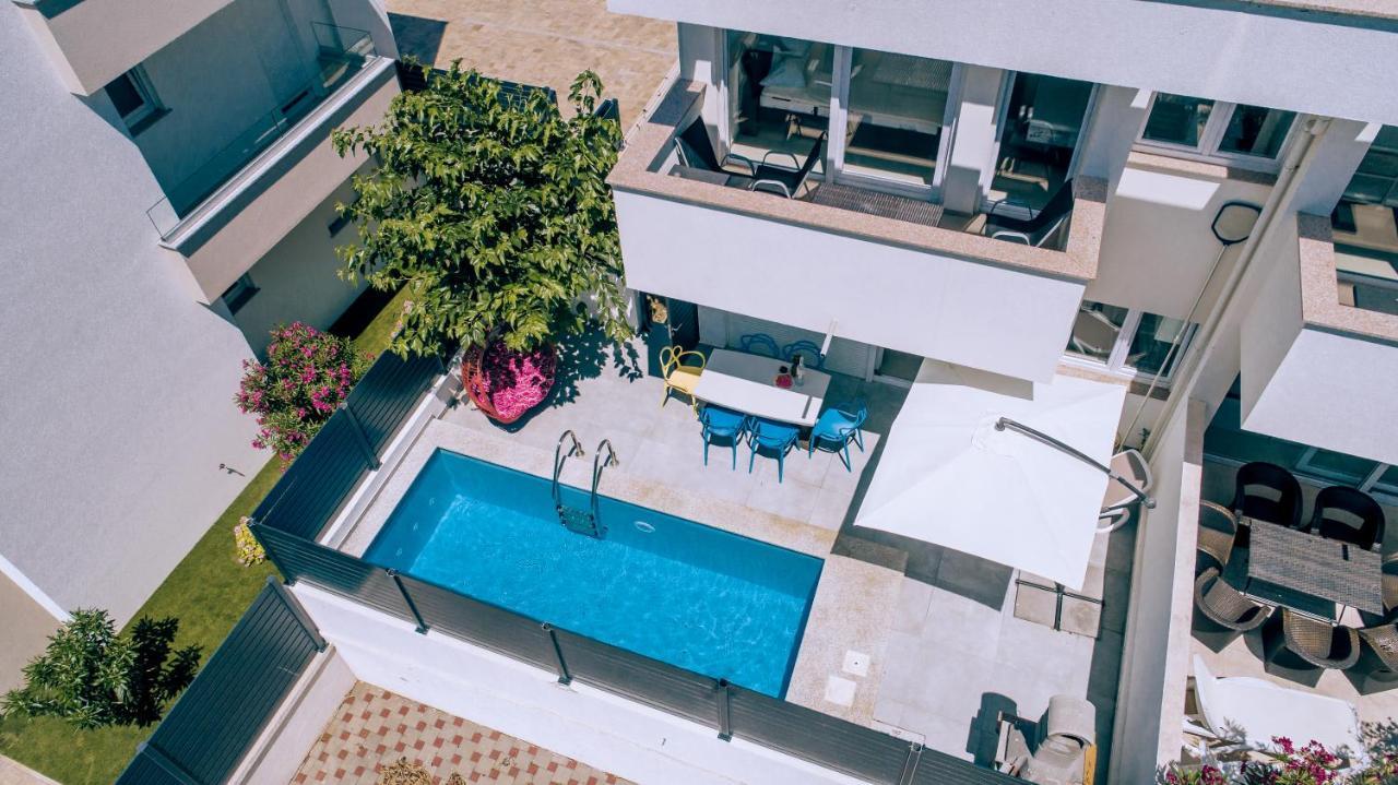 Villa Tina Novalja Bagian luar foto
