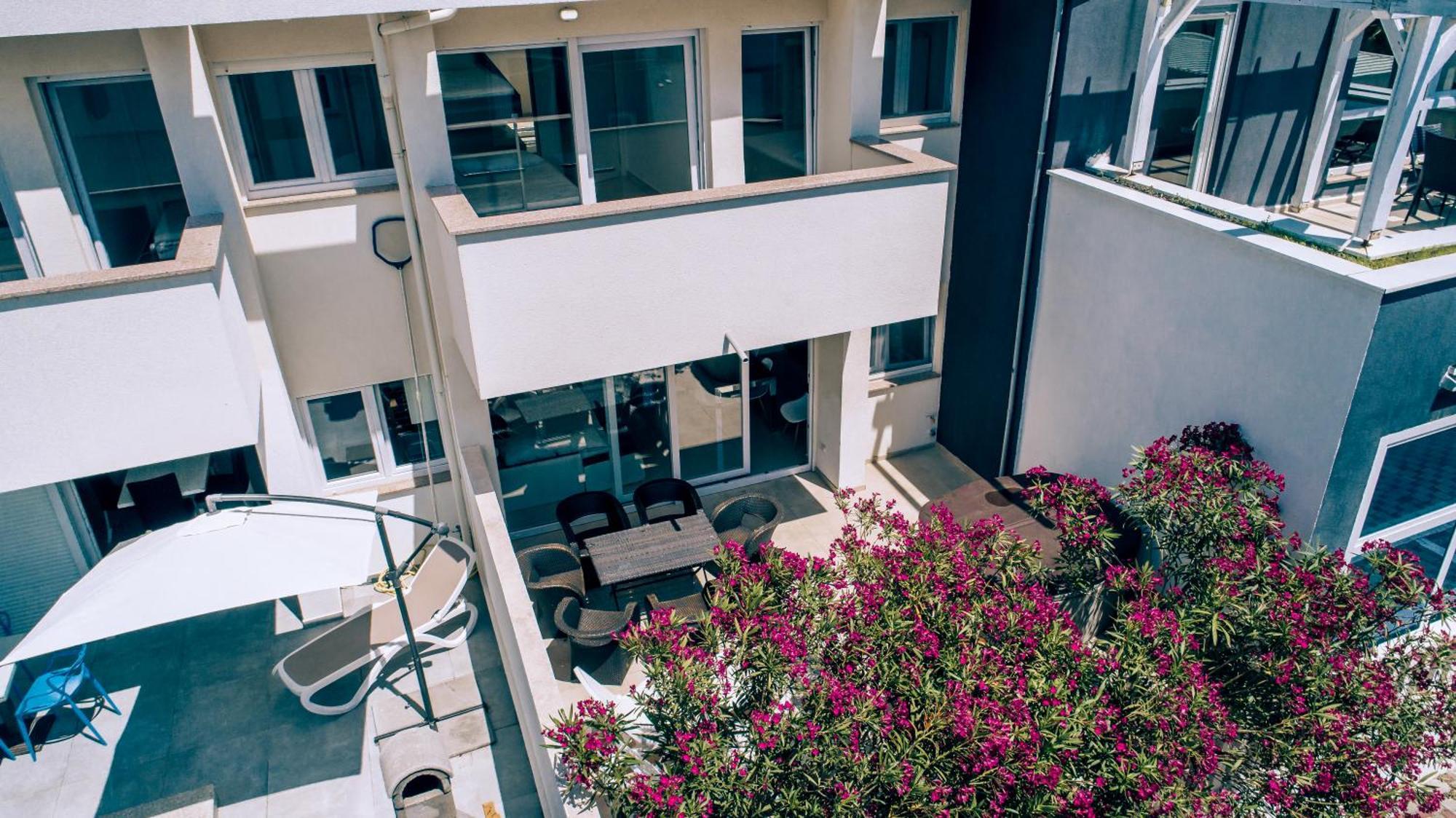 Villa Tina Novalja Bagian luar foto