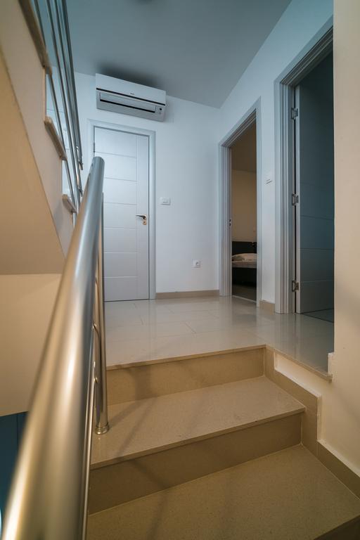 Villa Tina Novalja Bagian luar foto